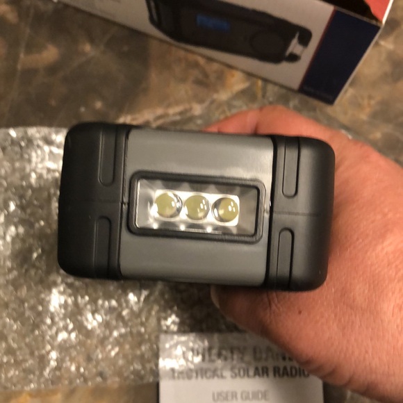 Liberty Band® Emergency Solar Radio - Picture 7 of 13